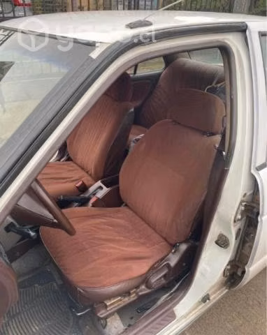 Se vende Nissan 1992 - Imagen 2