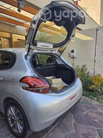Vendo Peugeot 208 Diesel - Imagen 2