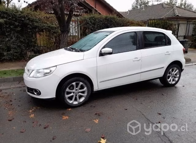 VOLKSWAGEN GOL