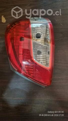 Foco lado derecho trasero toyota yaris 2007 - Imagen 5
