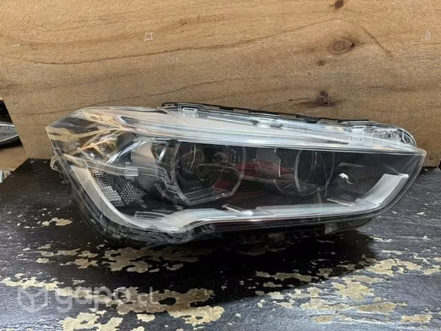 Óptico BMW X1 F48 derecho