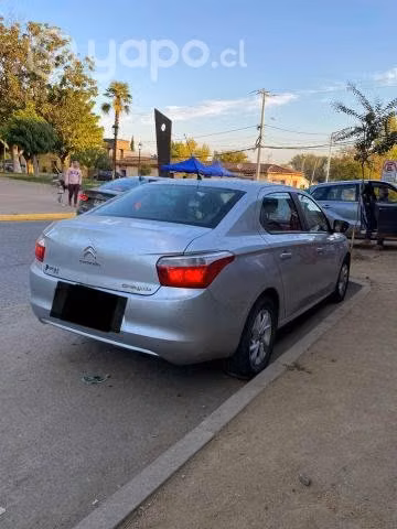 Vendo Citroen E-lysee 2017 Impecable Estado - Imagen 3