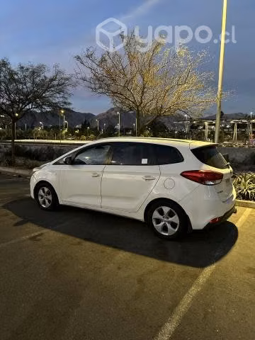 Kia Carens 2016