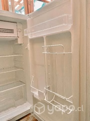 Refrigerador 92lt + Rack de cocina