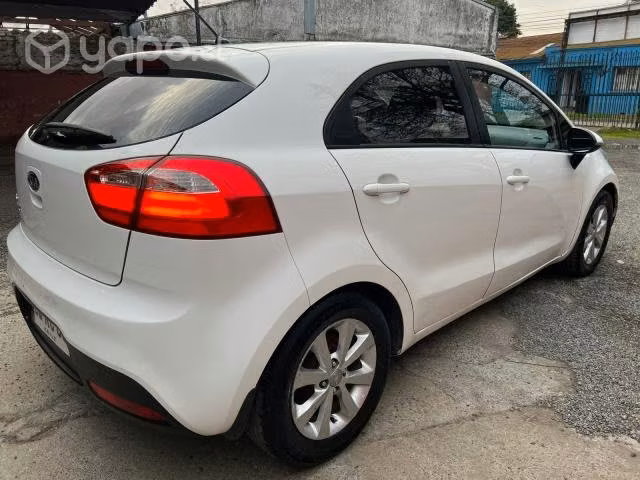 Kia rio 2012 eurocopa