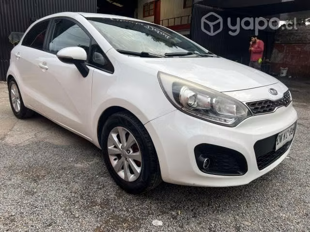 Kia rio 2012 eurocopa