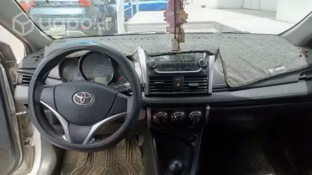 Vendo Yaris XLI 1.5