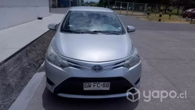 Vendo Yaris XLI 1.5