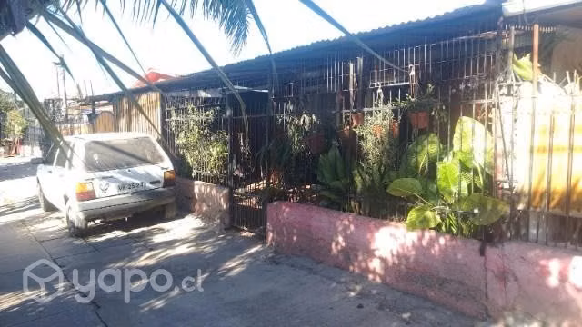 Se vende casa en estación central - Imagen 2
