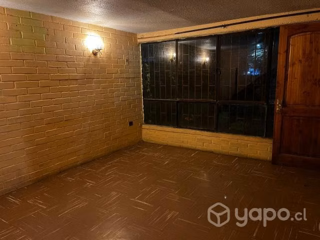 Casa con local en villa andes del sur