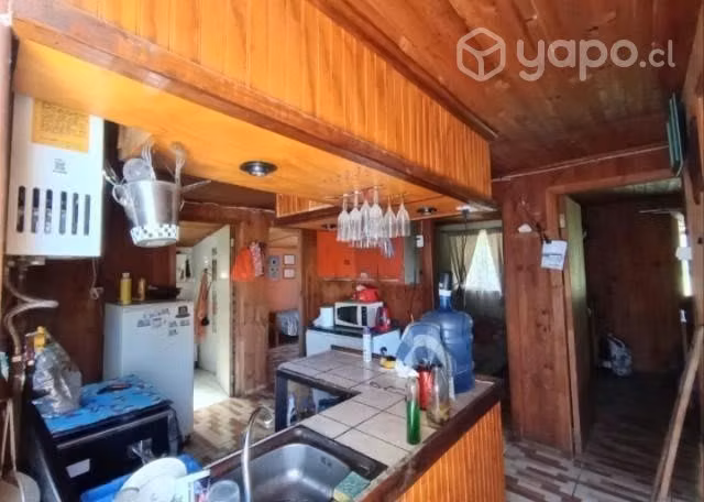 Casa en lago rapel
