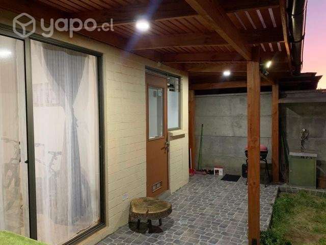 Arriendo casa dos pisos sector parque Lantaño - Imagen 3