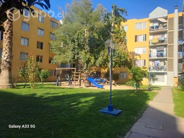 Impecable departamento con estacionamiento