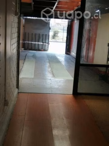 Arriendo local comercial