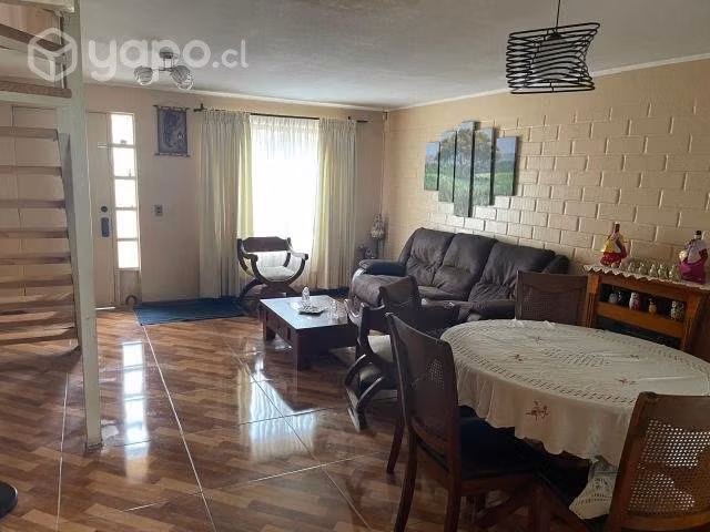 Arriendo casa amoblada Portal De San Pedro