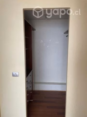 Se vende centrico departamento con vista al mar