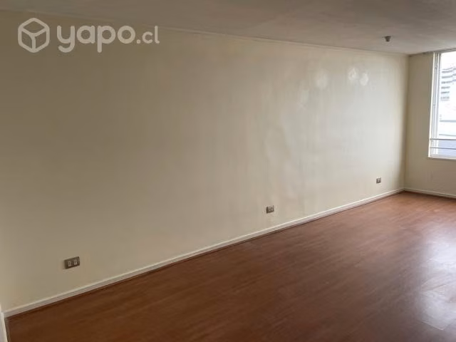 Se vende centrico departamento con vista al mar