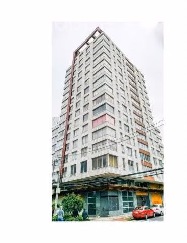 Se vende centrico departamento con vista al mar