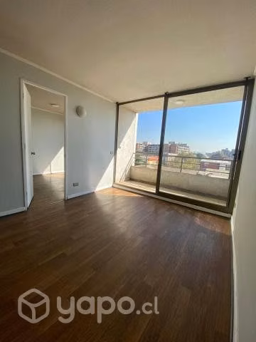 Arriendo departamento en Av. España