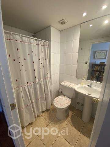 Acogedora habitación con baño privado a pasos de m - Imagen 3