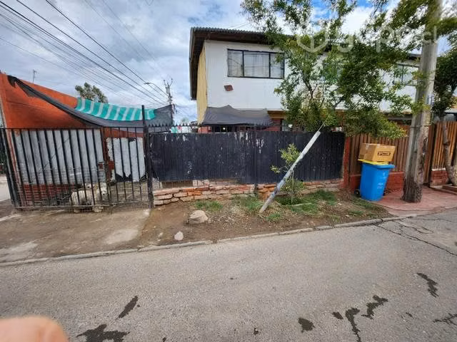 Se vende casa esquina Villa los novios, la Florida - Imagen 2