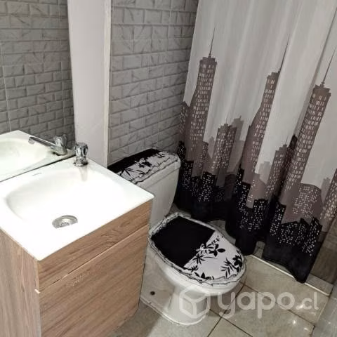 Arriendo pieza amoblada a persona sola - Imagen 3
