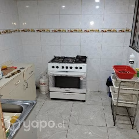 Arriendo pieza amoblada a persona sola - Imagen 2