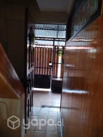 Se vende casa 18 metros de largo x 3.45 de ancho