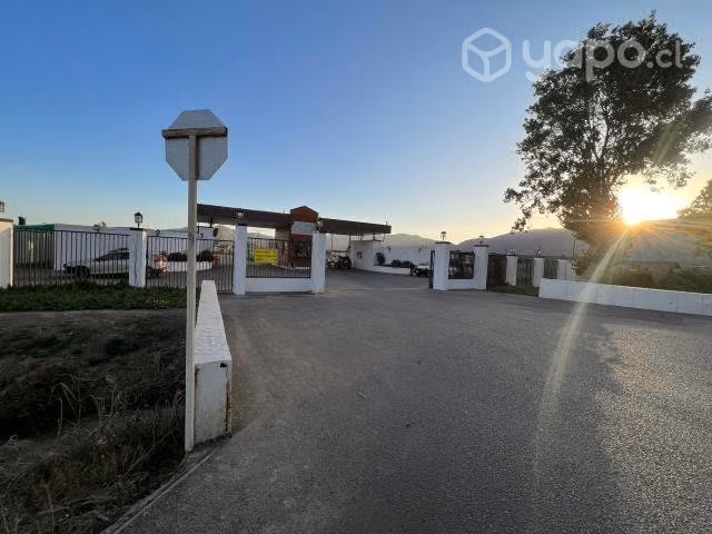 Parcela en condominio Las Aguilas