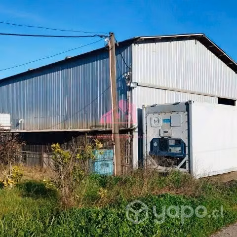 Cervecería, terreno y casa 7000 m2 en Requinoa