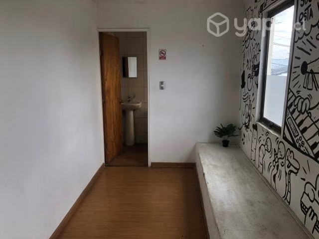 Arriendo departamento oficina / estudio