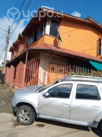 Vende casa esquina