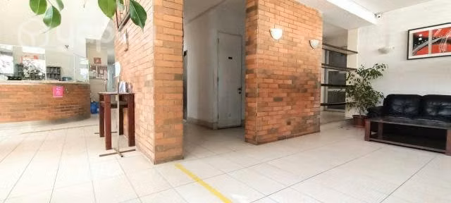 Departamento cerca METRO TOESCA, 1D + 1B + Bodega