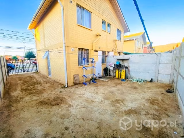 Casa 3d + 1 bañ