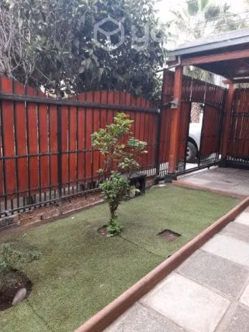 Arriendo casa Bosques San Francisco
