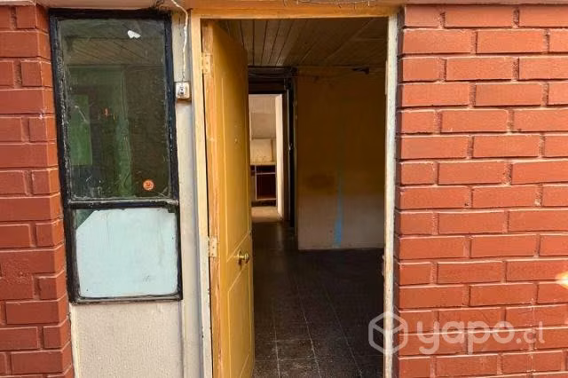 Se vende casa para inversión/remodelación - Imagen 5