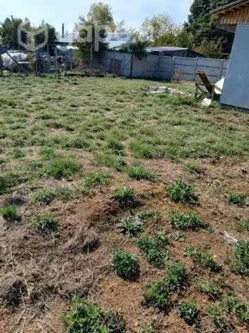 Vendo terreno con casa semi terminada