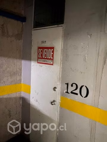 Vendo Estacionamiento + Bodega