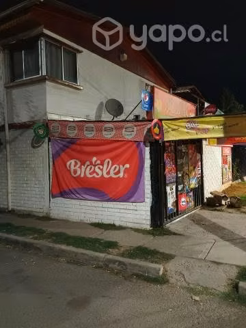 Se vende casa de dos pisos