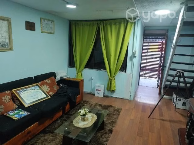 Se vende casa 3D + 1B