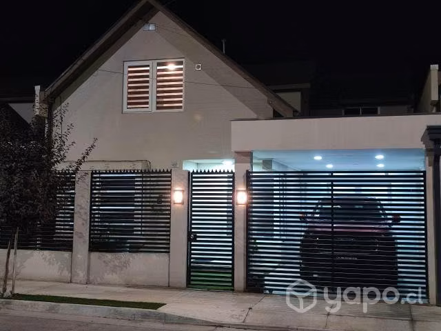 Gran casa en villa Hacienda del Maule