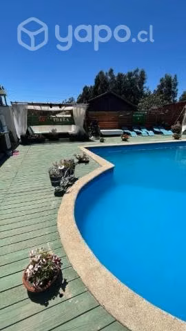 Vende centro vacacional a puertas cerrada
