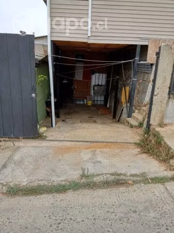 Terreno con dos casas