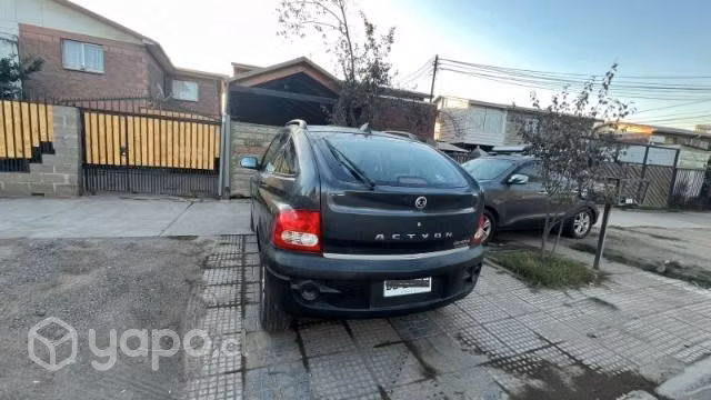 Ssangyong Actyon 2011