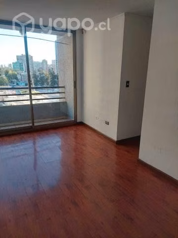 Departamento al lado del metro L2 L6