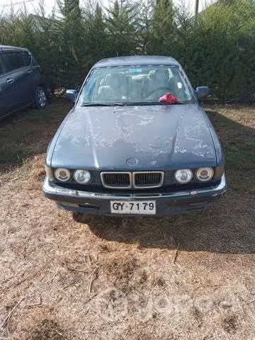 BMW 750 li 1989