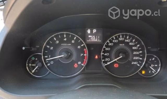 Su dueño vende Subaru outback 2011