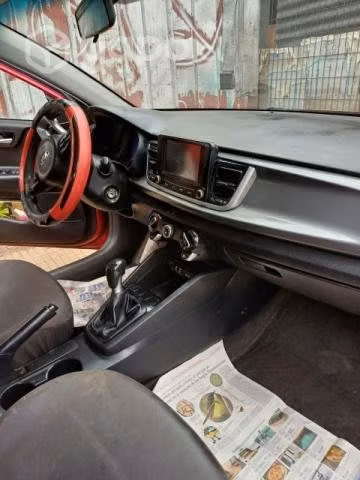 Auto kia rio 4 2019 unico dueño