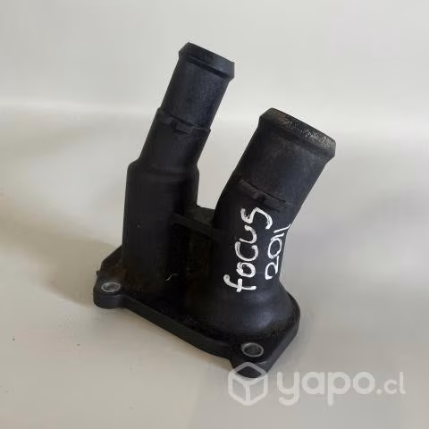 Caja termostato Ford New Focus 1.6 2011