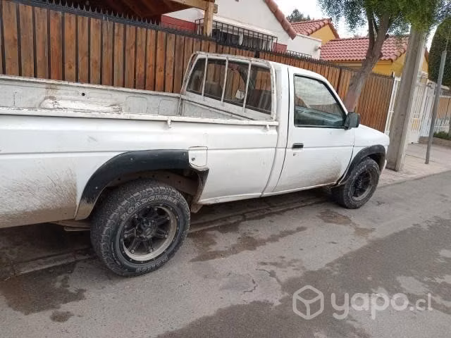 Nissan D21 2005